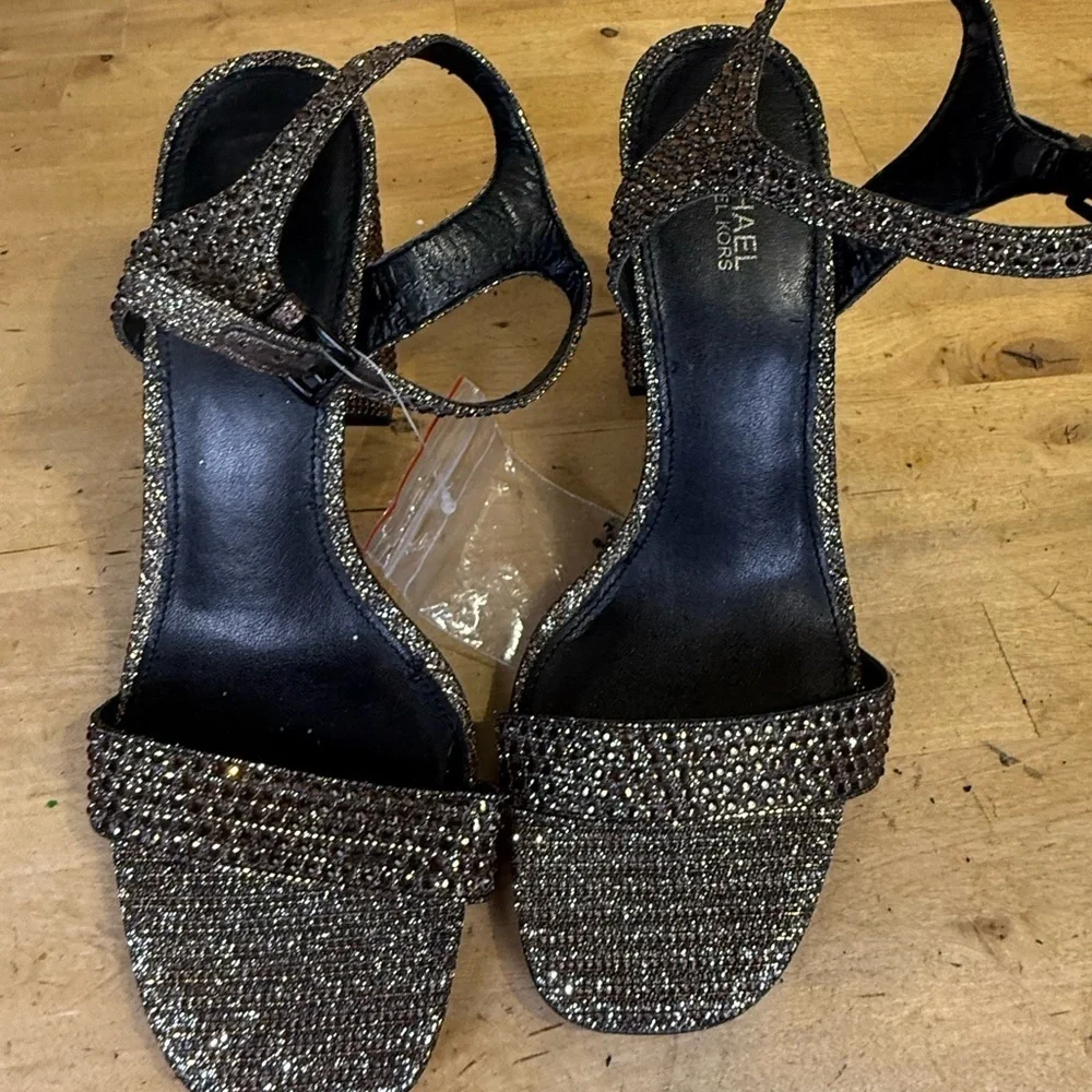 Michael Kors rhinestone Block Heel Sandals Size 6